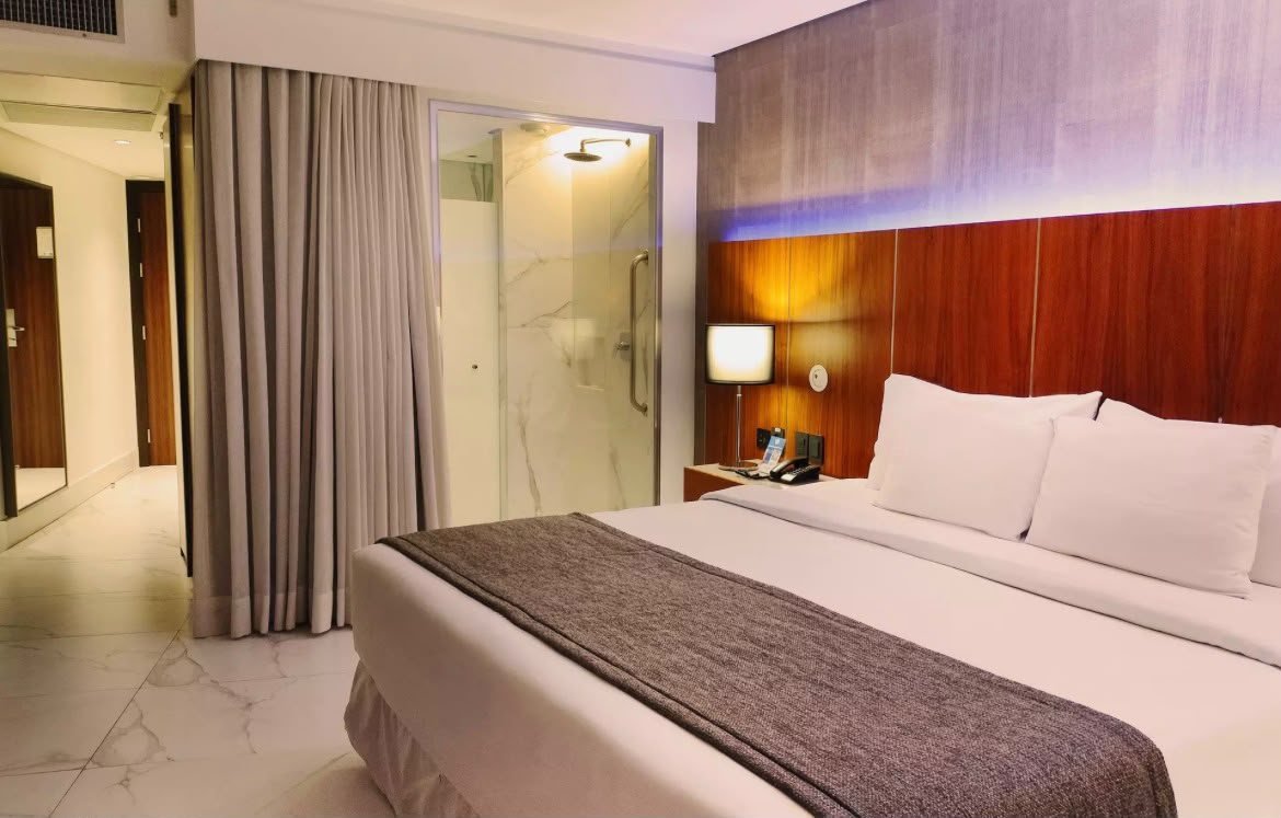 Luxury Double Room — walk-in shower